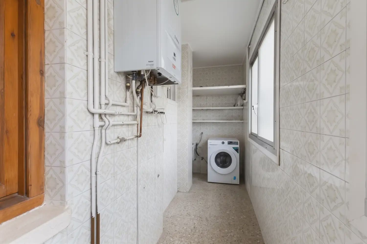 3 soverom Penthouse til leie i Castello de la Plana - € 1 300 (Ref: 9906660)