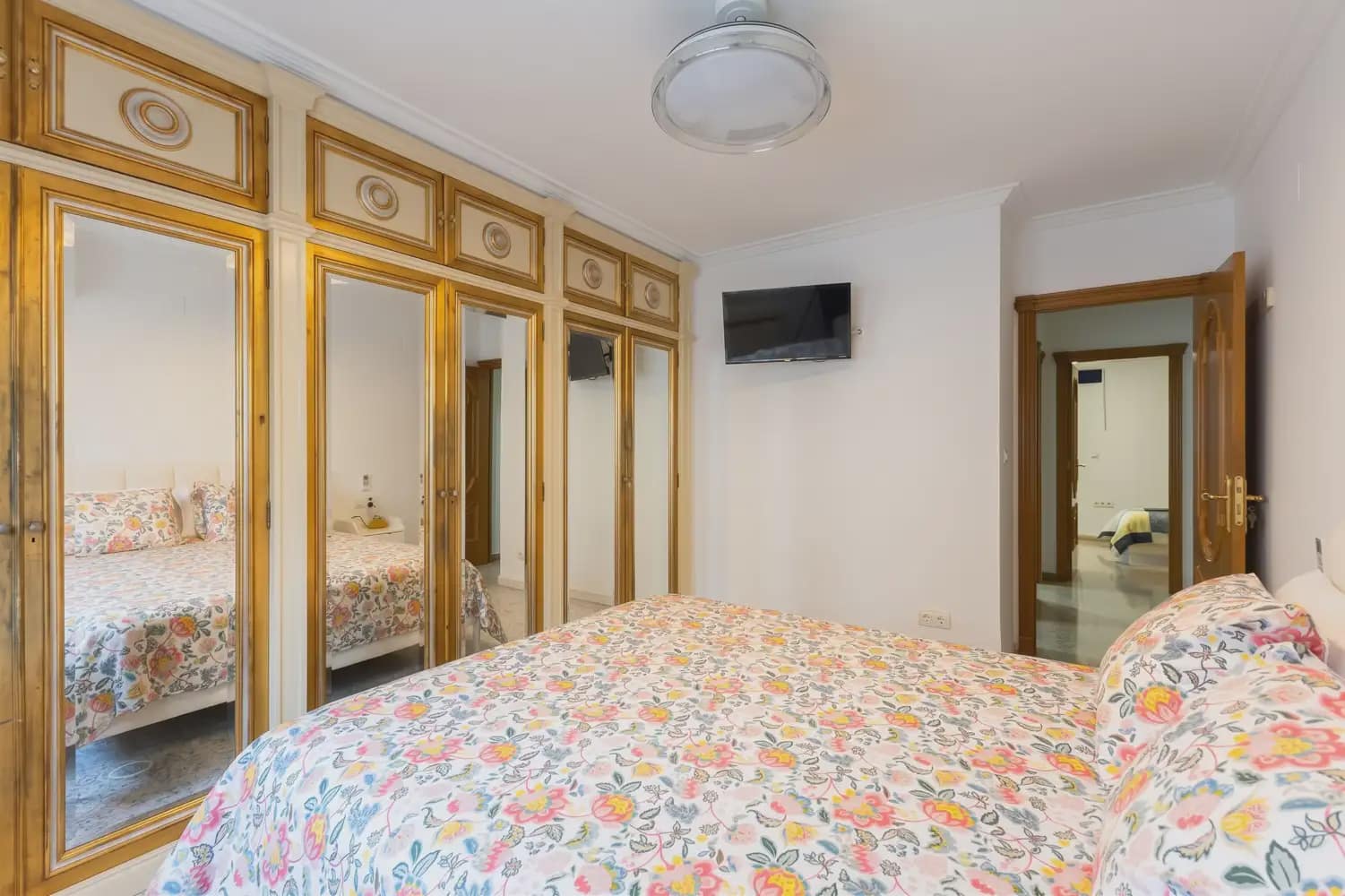 3 soverom Penthouse til leie i Castello de la Plana - € 1 300 (Ref: 9906660)