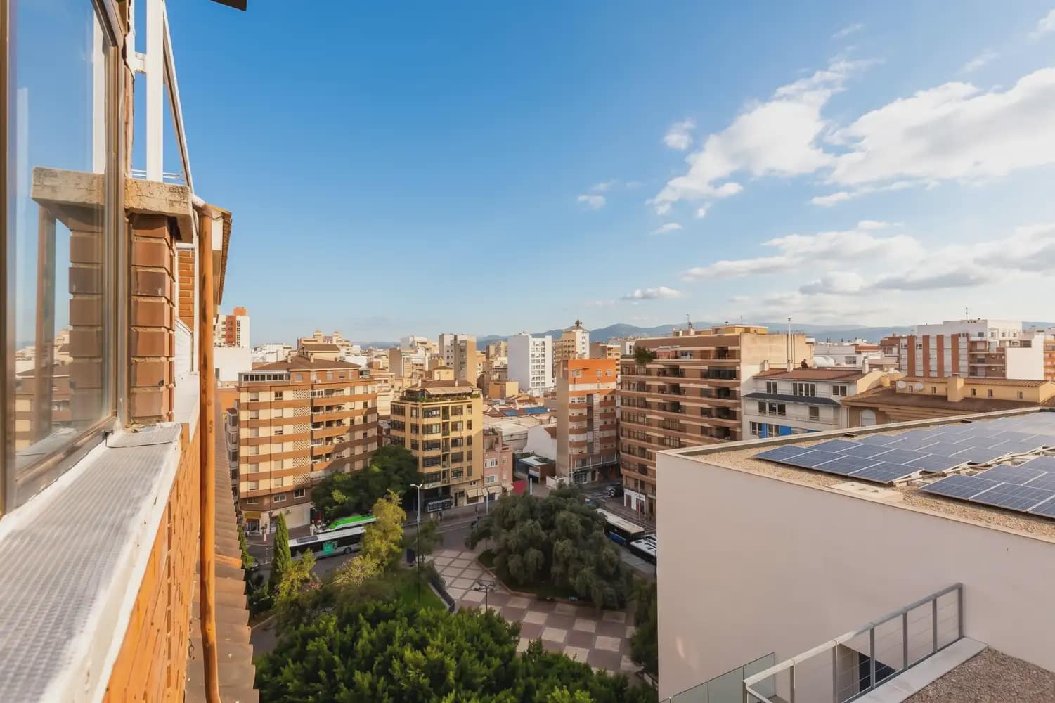 3 soverom Penthouse til leie i Castello de la Plana - € 1 300 (Ref: 9906660)