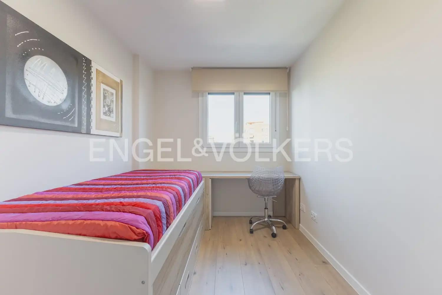 3 soverom Leilighet til leie i Valencia by med svømmebasseng - € 2 000 (Ref: 9908867)