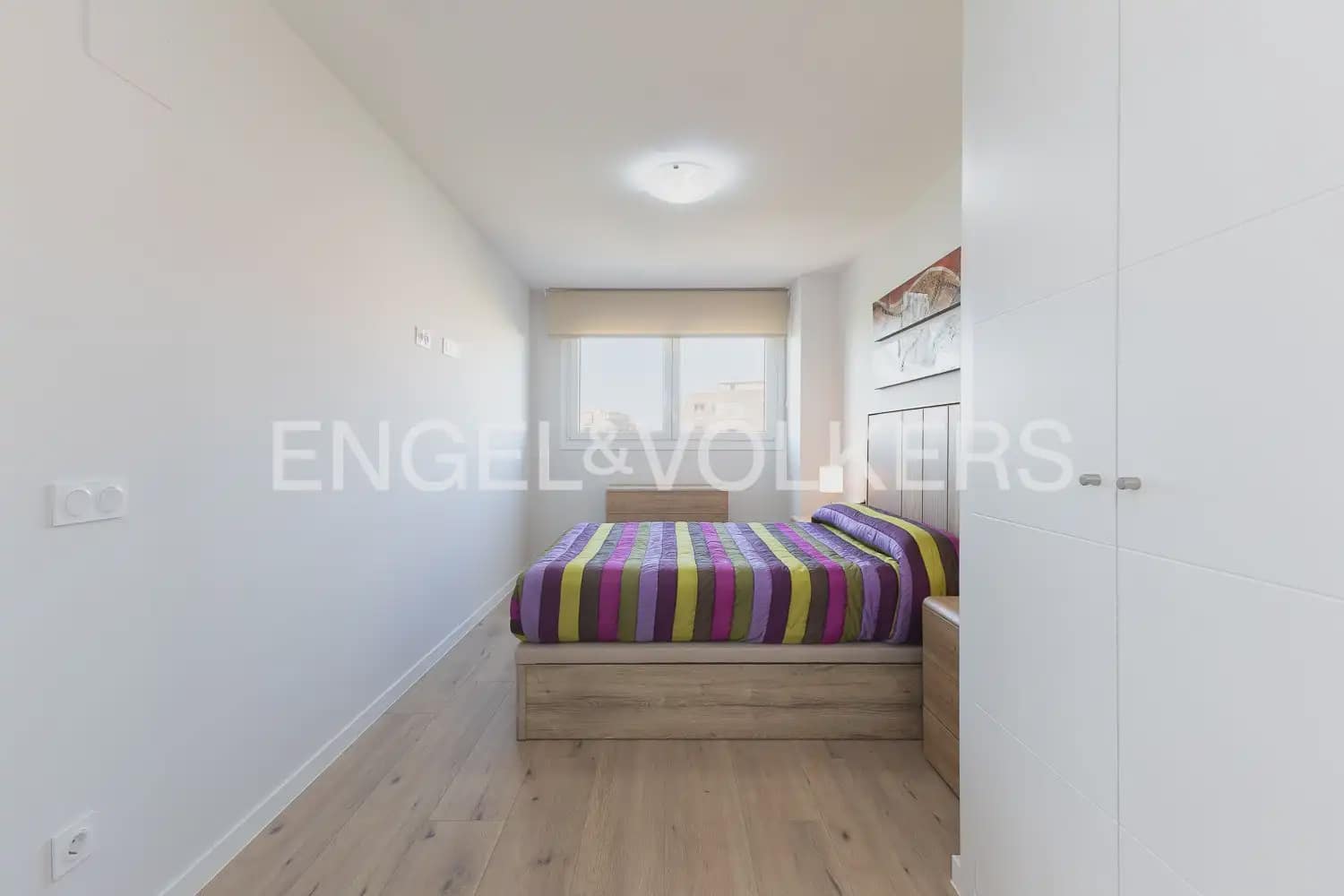 3 soverom Leilighet til leie i Valencia by med svømmebasseng - € 2 000 (Ref: 9908868)