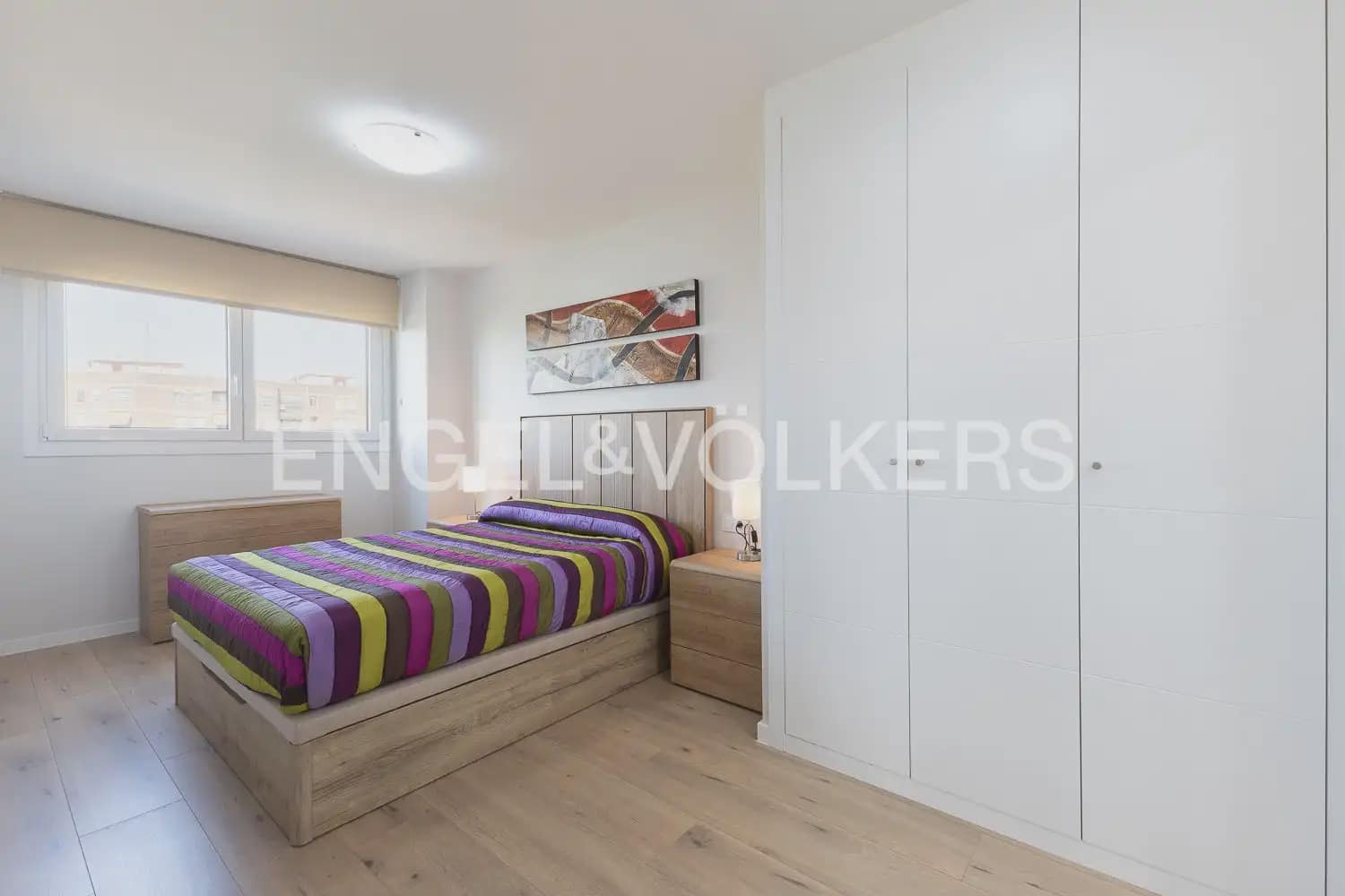 3 soverom Leilighet til leie i Valencia by med svømmebasseng - € 2 000 (Ref: 9908868)