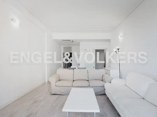 Piso de 5 habitaciones en Arrancapins, València ciudad en alquiler - 2.500 € (Ref: 9908872)