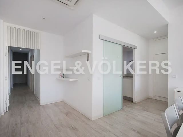 Piso de 5 habitaciones en Arrancapins, València ciudad en alquiler - 2.500 € (Ref: 9908872)