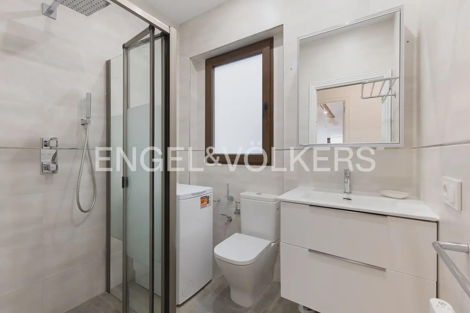 2 sypialnia Mieszkanie do wynajęcia w Miasto Walencja - 1 800 € (Ref: 9908873)