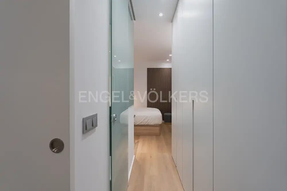 1 bedroom Studio for rent in Valencia city - € 1,800 (Ref: 9908874)