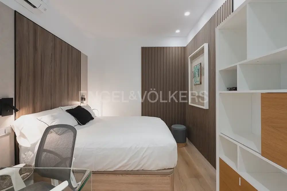 1 bedroom Studio for rent in Valencia city - € 1,800 (Ref: 9908874)