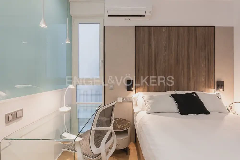1 bedroom Studio for rent in Valencia city - € 1,800 (Ref: 9908874)