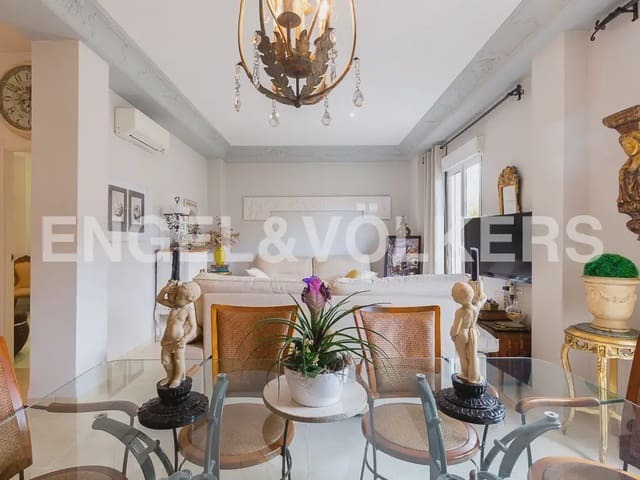 2 bedroom Flat for rent in Mont-Olivet, Valencia city - € 1,900 (Ref: 9909009)