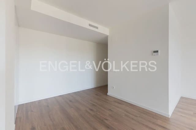 2 slaapkamer Flat te koop in Safranar, Valencia stad met zwembad garage - € 445.000 (Ref: 9909691)
