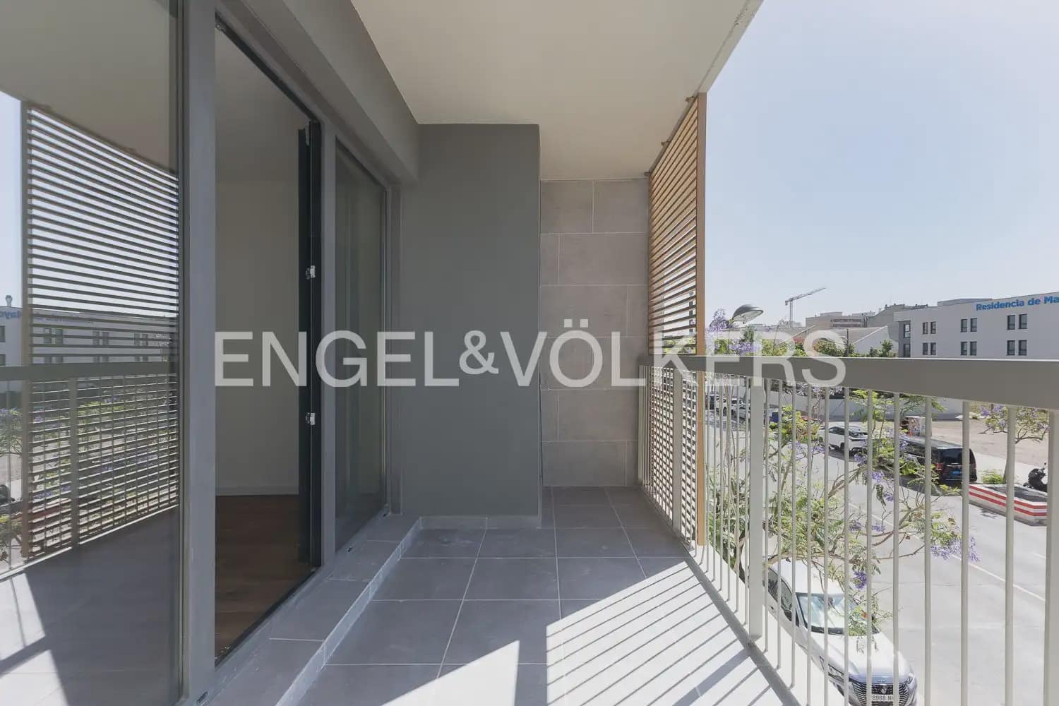 2 slaapkamer Flat te koop in Valencia stad met zwembad garage - € 445.000 (Ref: 9909691)