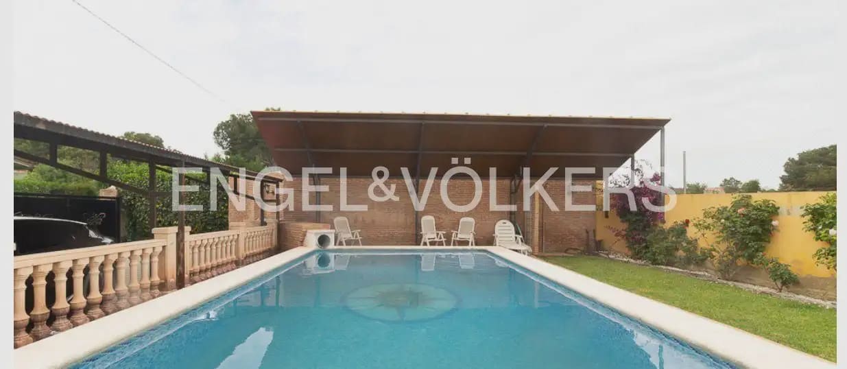 3 sovrum Villa till salu i Naquera med garage - 255 000 € (Ref: 9909692)