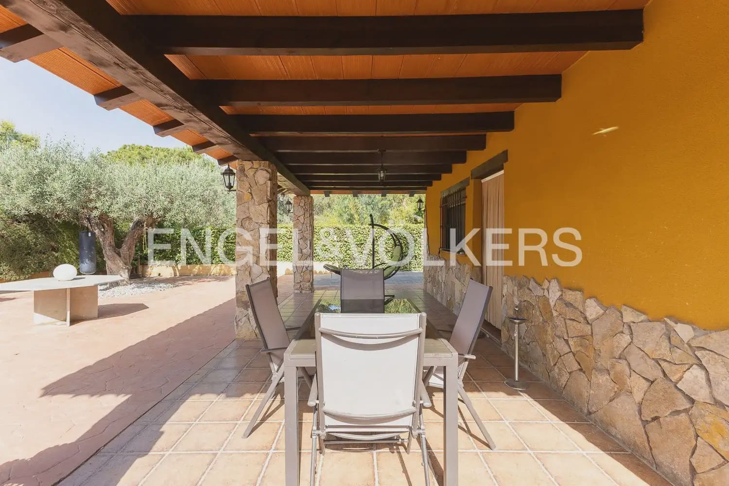 2 bedroom Villa for sale in Naquera with garage - € 255,000 (Ref: 9909692)