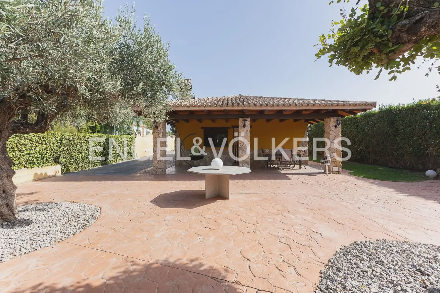 2 bedroom Villa for sale in Naquera with garage - € 255,000 (Ref: 9909692)