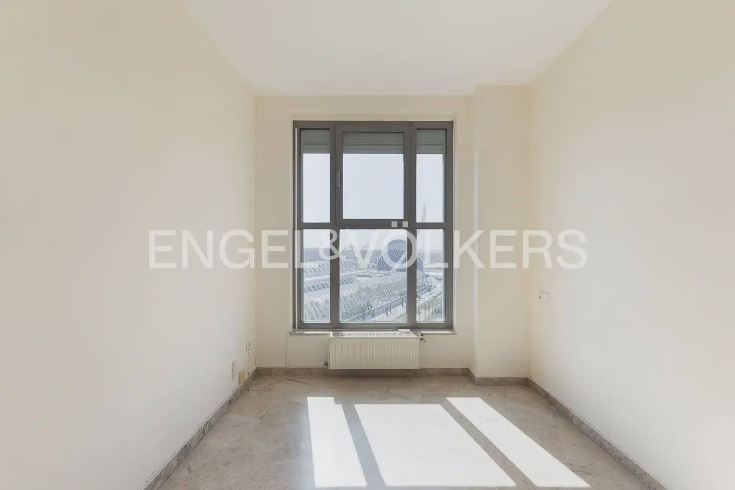 4 Zimmer Wohnung zu vermieten in Valencia Stadt mit Pool Garage - 2.400 € (Ref: 9909788)