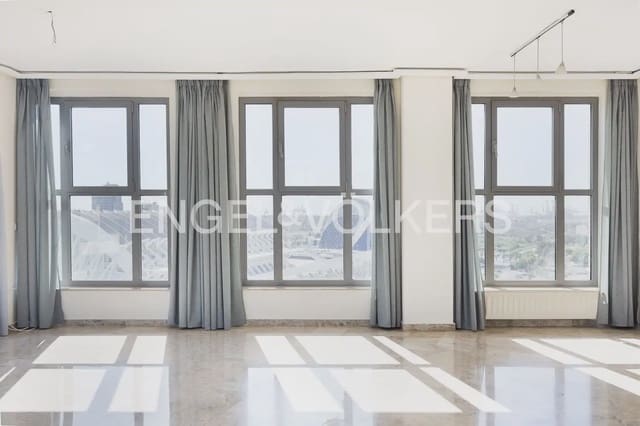 4 Zimmer Wohnung zu vermieten in Ciutat de les Arts i de les Ciencies, València Stadt mit Pool Garage - 2.400 € (Ref: 9909788)