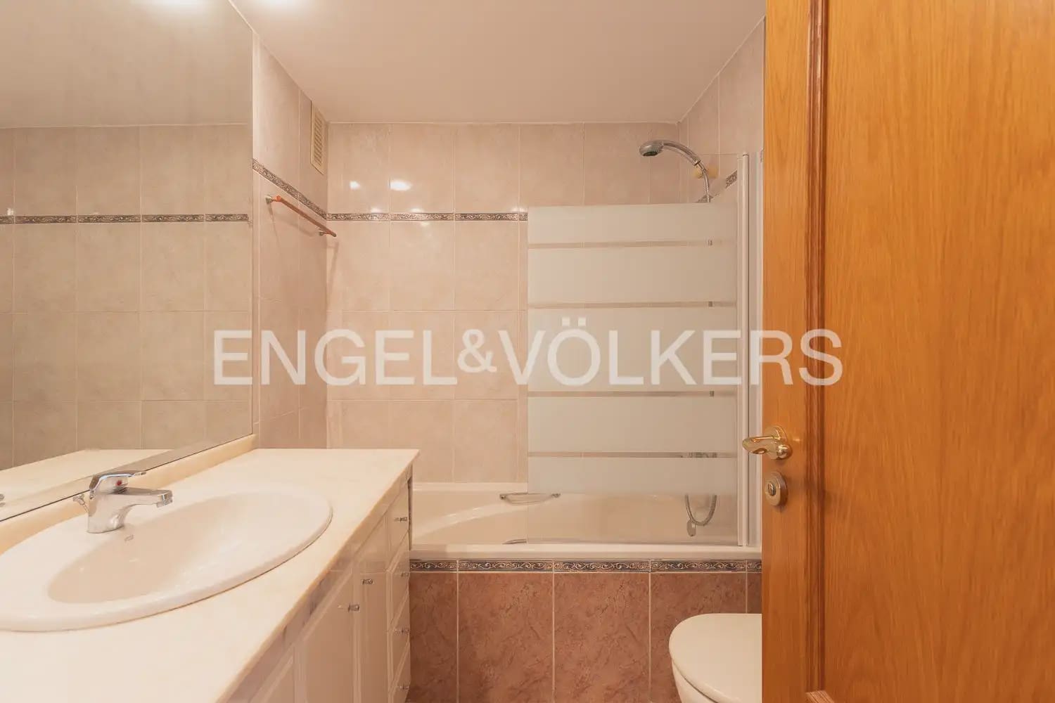 4 Zimmer Wohnung zu vermieten in Valencia Stadt mit Pool Garage - 2.400 € (Ref: 9909788)