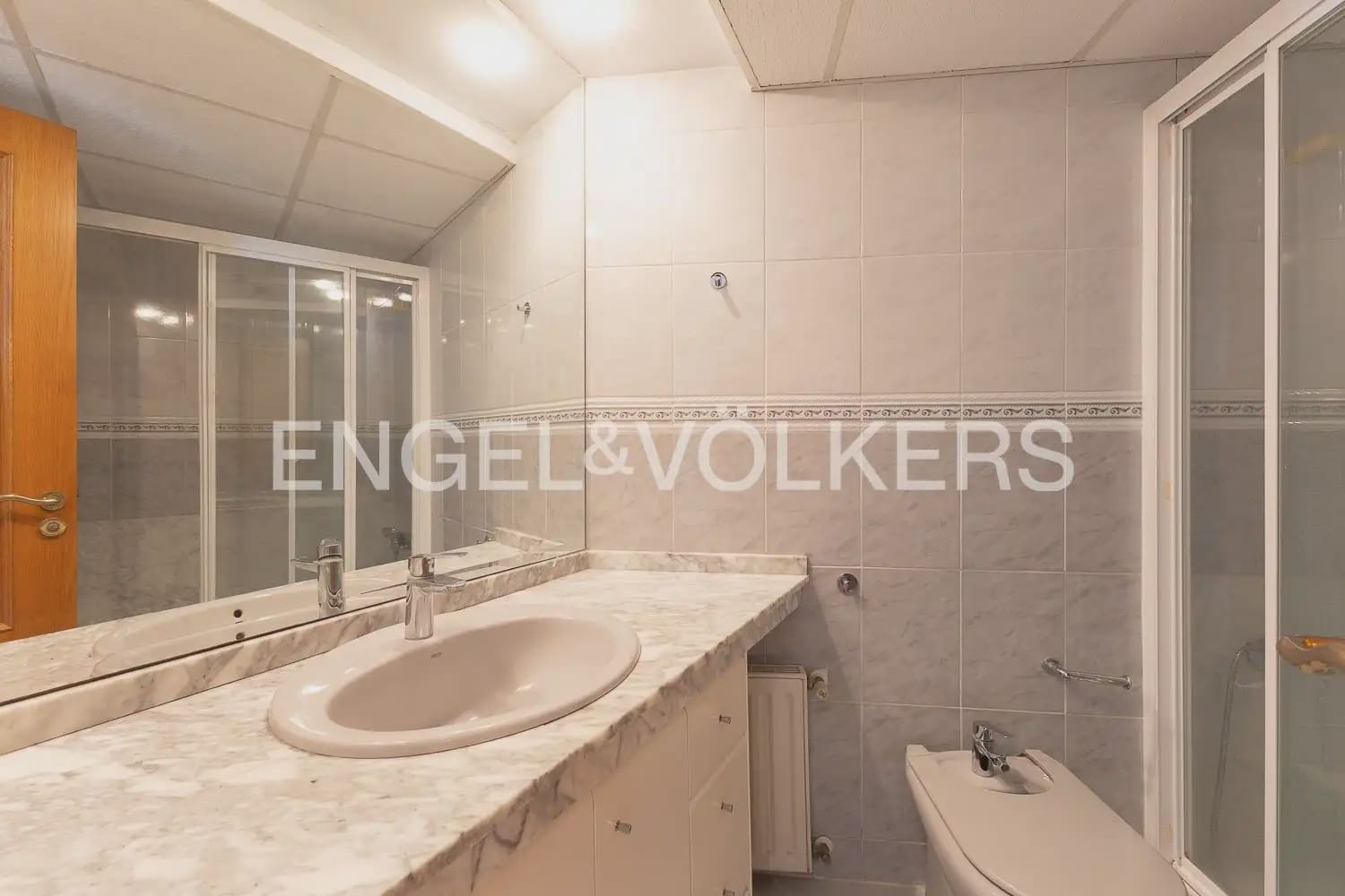 4 Zimmer Wohnung zu vermieten in Valencia Stadt mit Pool Garage - 2.400 € (Ref: 9909788)