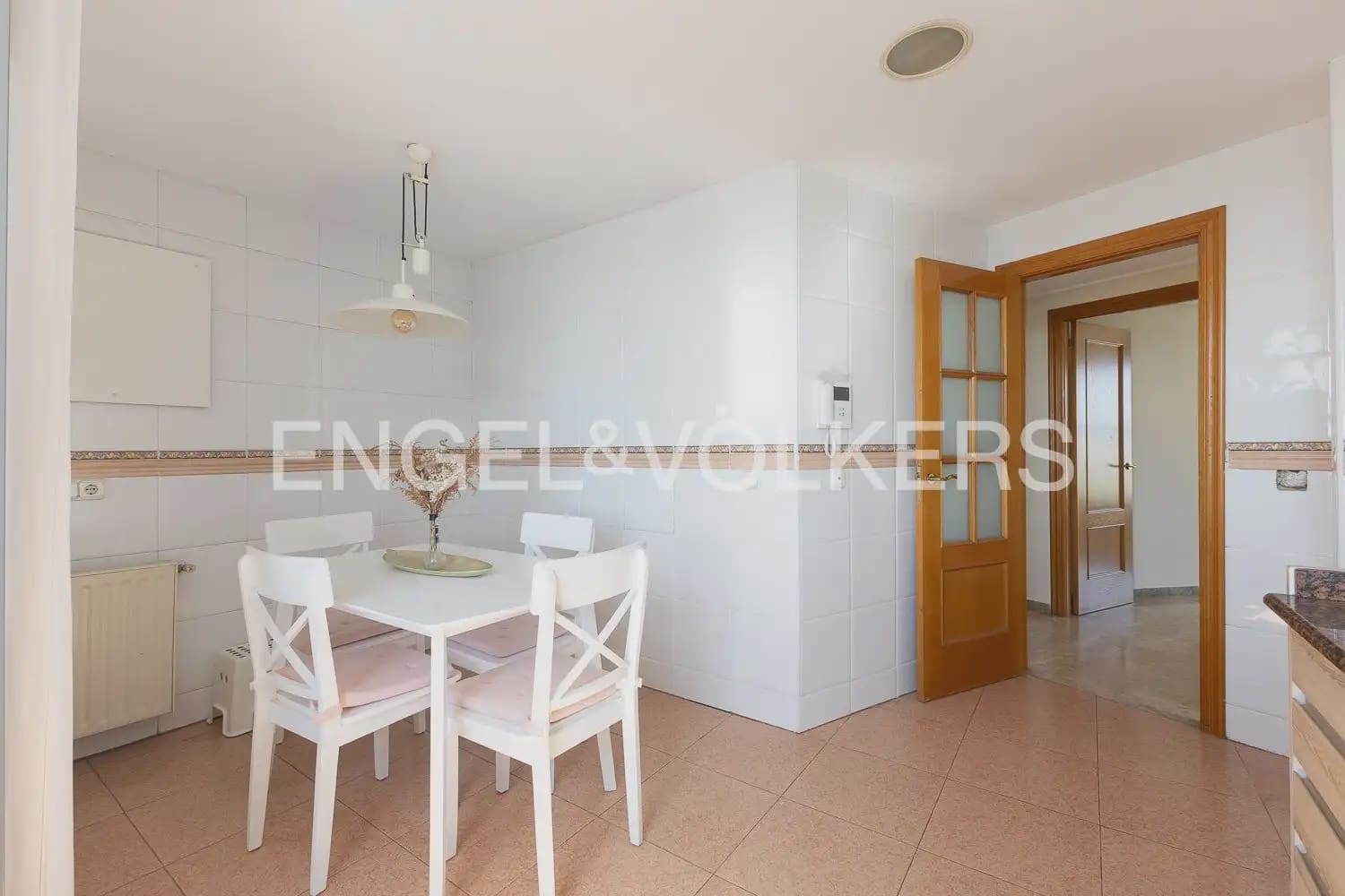 4 Zimmer Wohnung zu vermieten in Valencia Stadt mit Pool Garage - 2.400 € (Ref: 9909788)