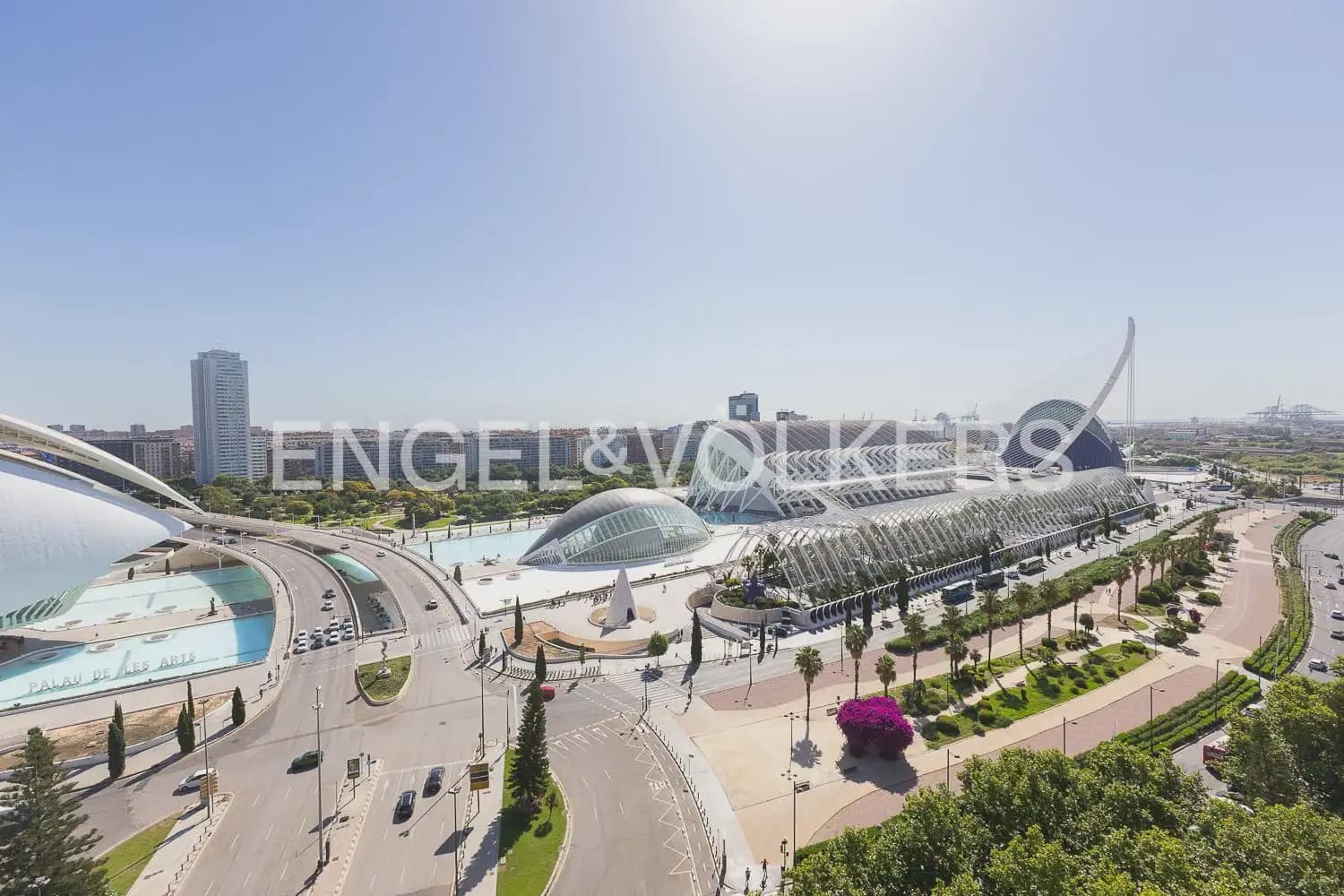 4 Zimmer Wohnung zu vermieten in Valencia Stadt mit Pool Garage - 2.400 € (Ref: 9909788)