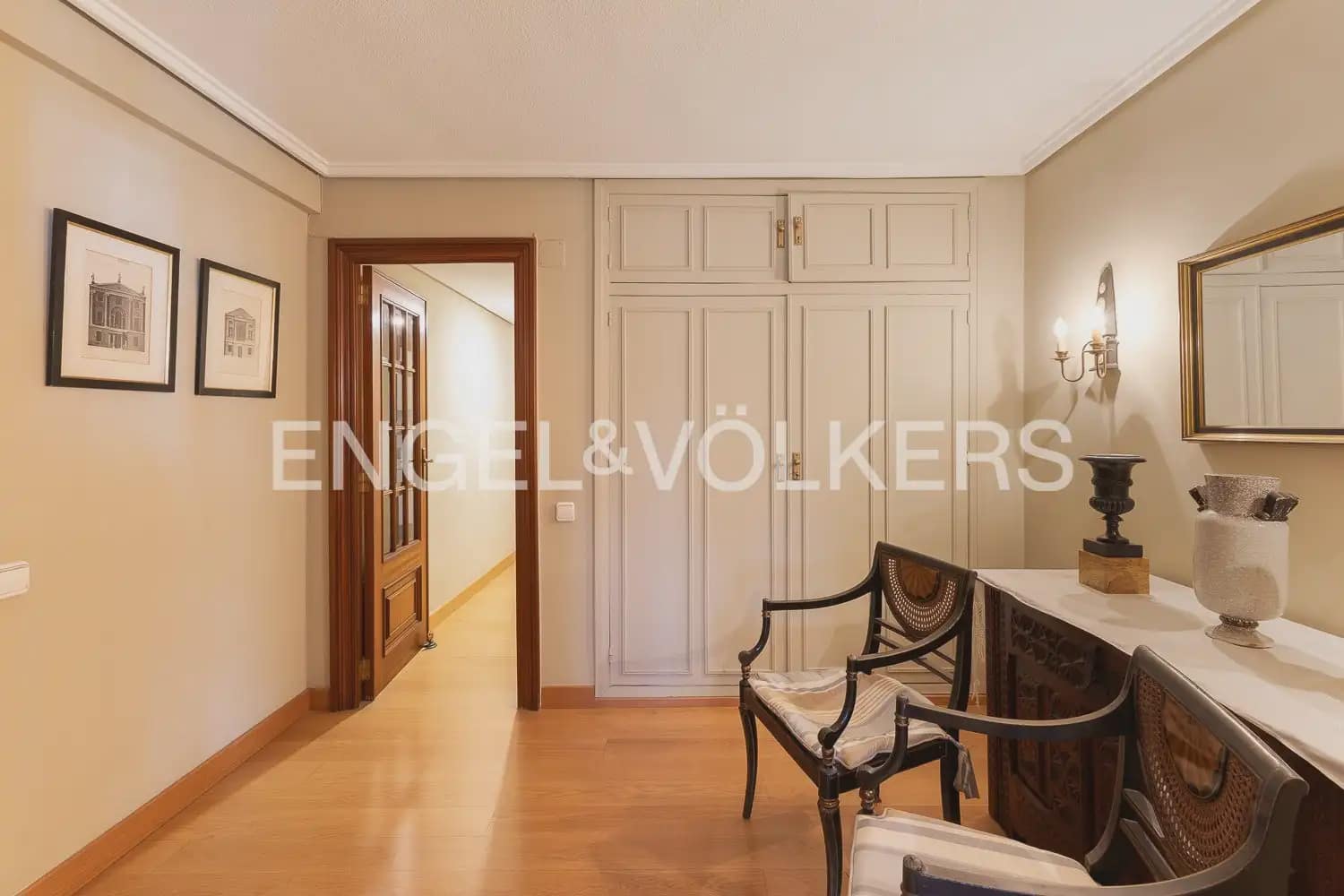 4 makuuhuone Asunto myytävänä paikassa Valencia kaupunki - 795 000 € (Ref: 9909789)