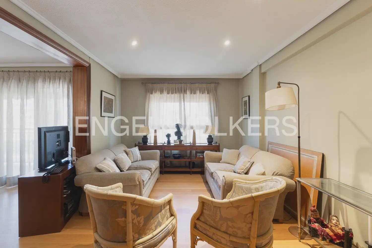 4 makuuhuone Asunto myytävänä paikassa Valencia kaupunki - 795 000 € (Ref: 9909789)