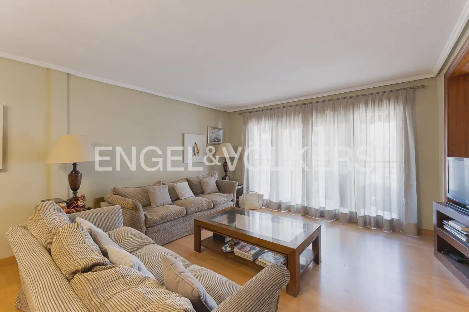 4 makuuhuone Asunto myytävänä paikassa Valencia kaupunki - 795 000 € (Ref: 9909789)