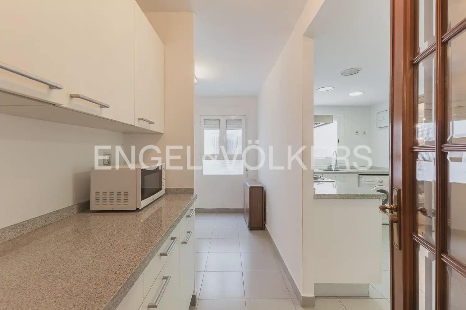 4 makuuhuone Asunto myytävänä paikassa Valencia kaupunki - 795 000 € (Ref: 9909789)
