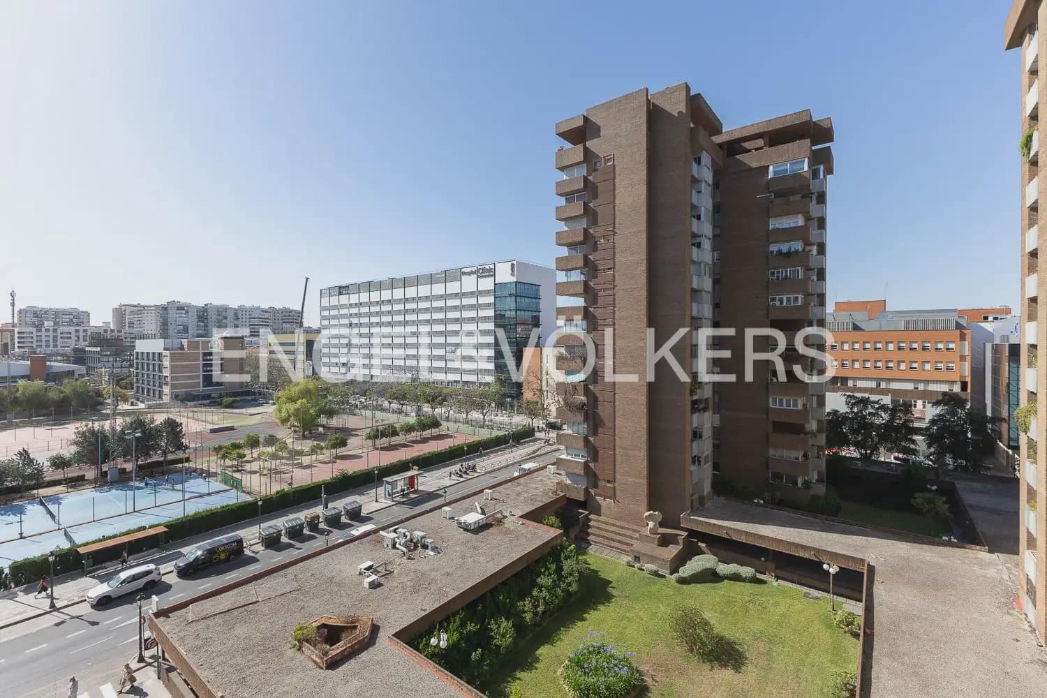4 makuuhuone Asunto myytävänä paikassa Valencia kaupunki - 795 000 € (Ref: 9909789)