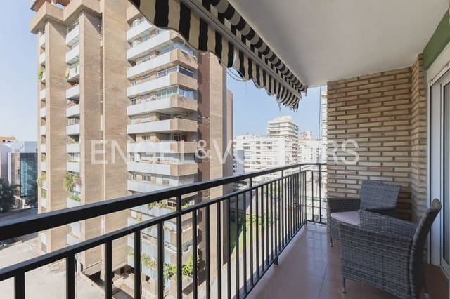4 makuuhuone Asunto myytävänä paikassa Jaume Roig, Valencia kaupunki - 795 000 € (Ref: 9909789)
