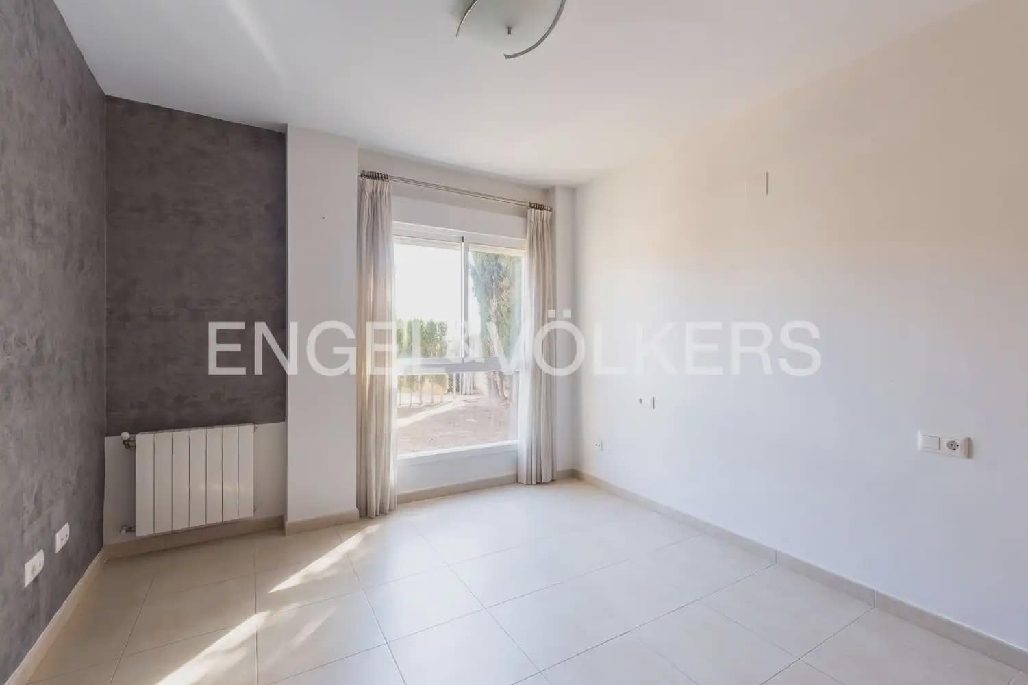 5 quarto Moradia para venda em Betera - 490 000 € (Ref: 9911792)