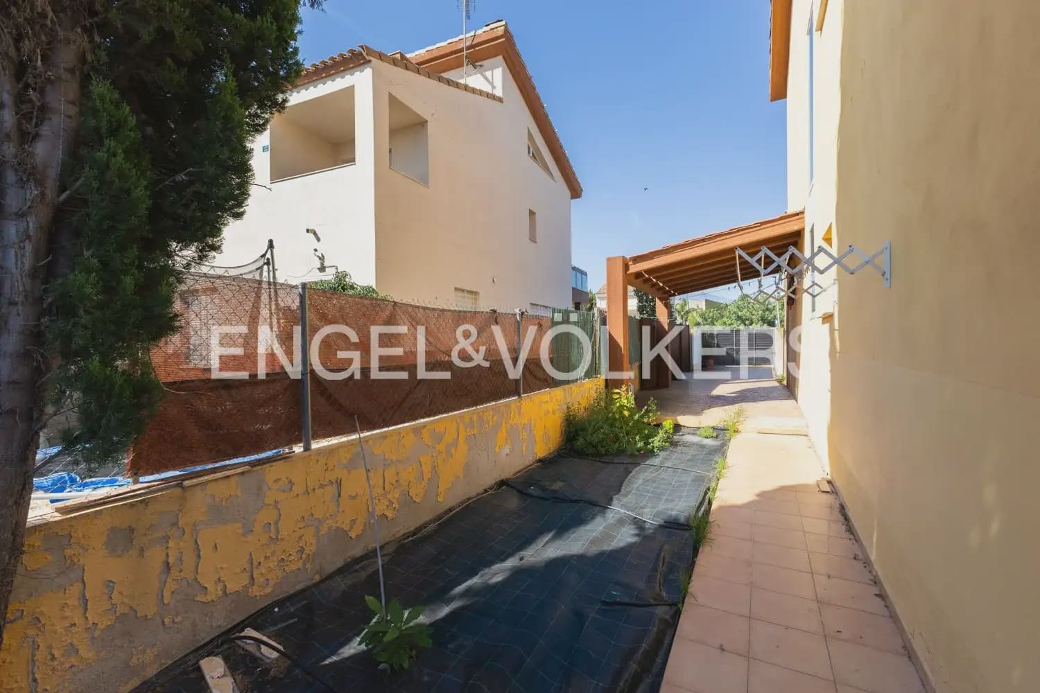 5 quarto Moradia para venda em Betera - 490 000 € (Ref: 9911792)
