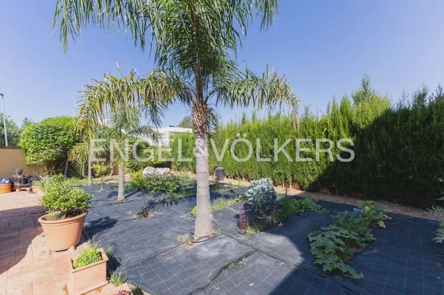 5 quarto Moradia para venda em Bétera - 490 000 € (Ref: 9911792)