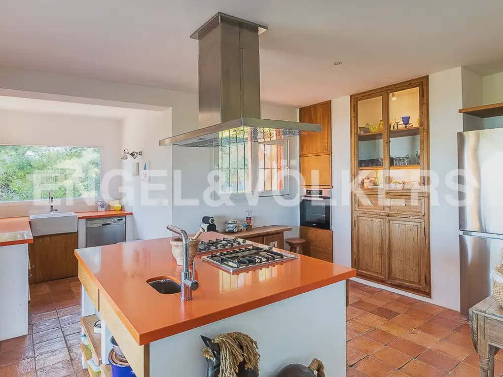 6 soverom Villa til leie i Javea / Xabia med svømmebasseng garasje - € 25 500 (Ref: 9911793)