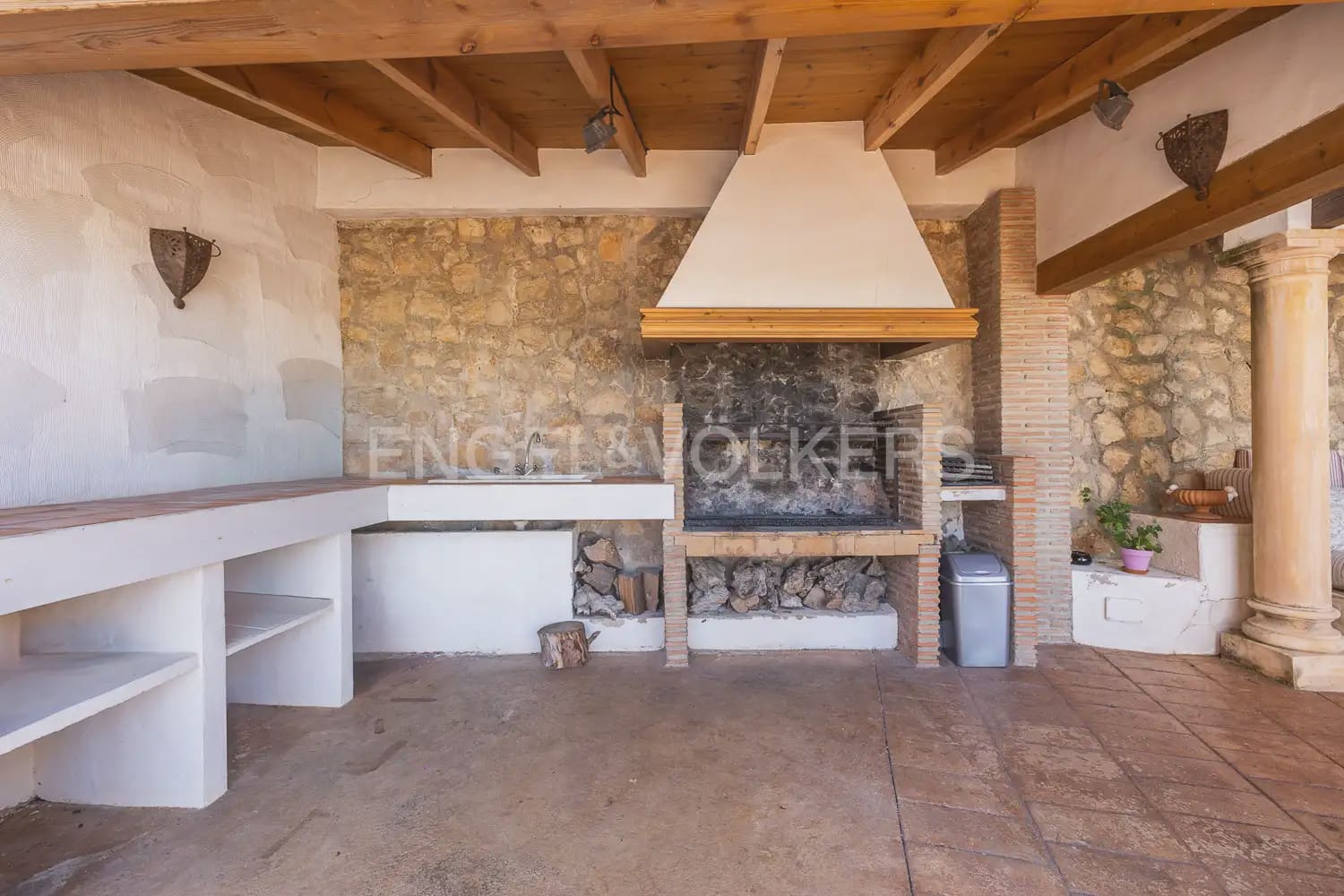 6 soverom Villa til leie i Javea / Xabia med svømmebasseng garasje - € 25 500 (Ref: 9911793)