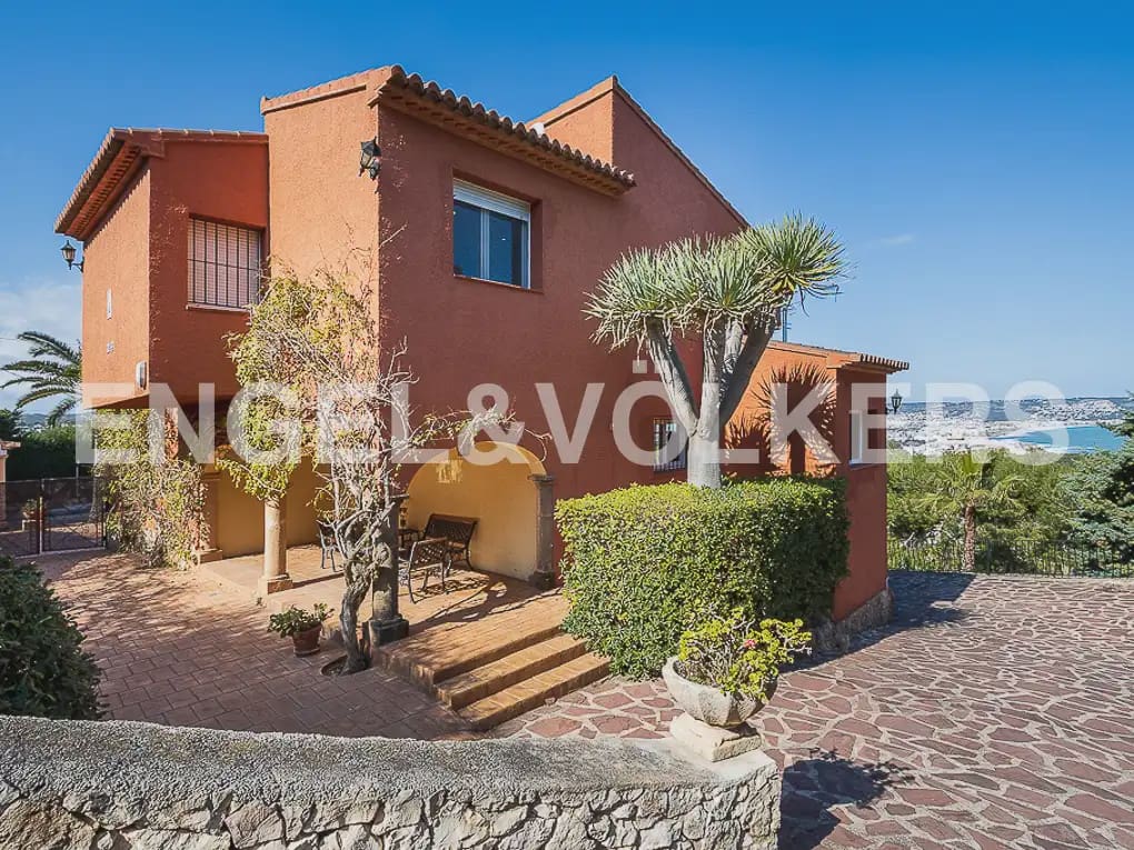6 soverom Villa til leie i Javea / Xabia med svømmebasseng garasje - € 25 500 (Ref: 9911793)