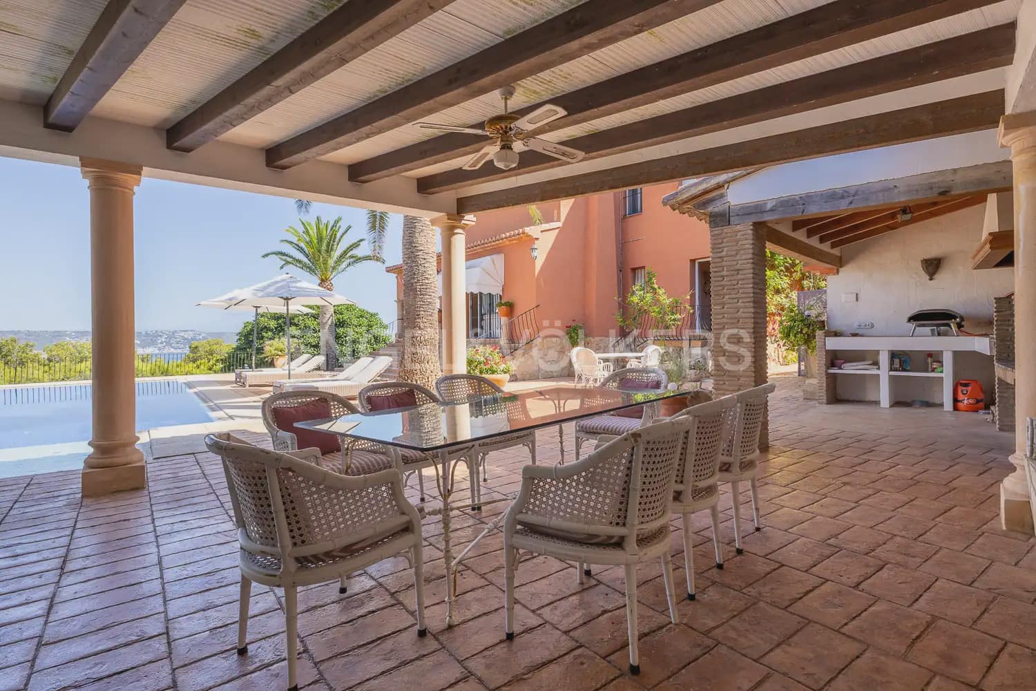 6 soverom Villa til leie i Javea / Xabia med svømmebasseng garasje - € 25 500 (Ref: 9911793)