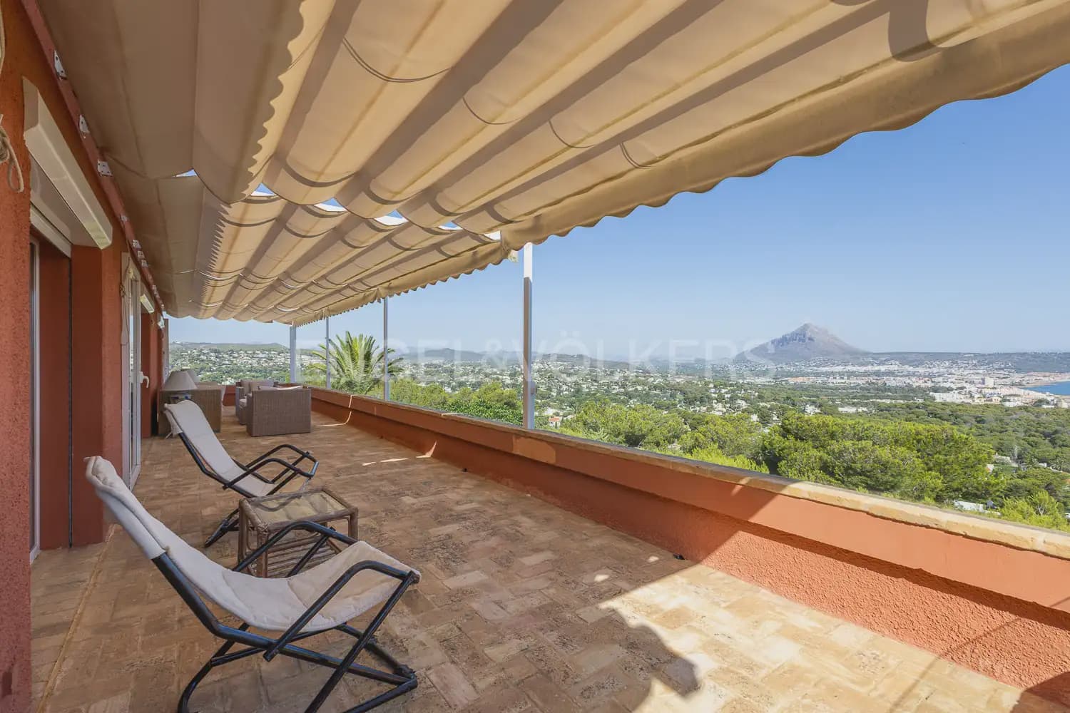 6 soverom Villa til leie i Javea / Xabia med svømmebasseng garasje - € 25 500 (Ref: 9911793)