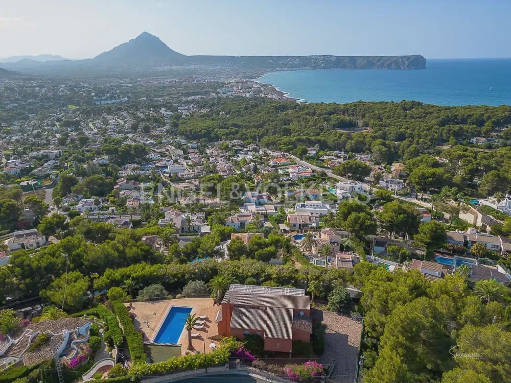 6 soverom Villa til leie i Javea / Xabia med svømmebasseng garasje - € 25 500 (Ref: 9911793)