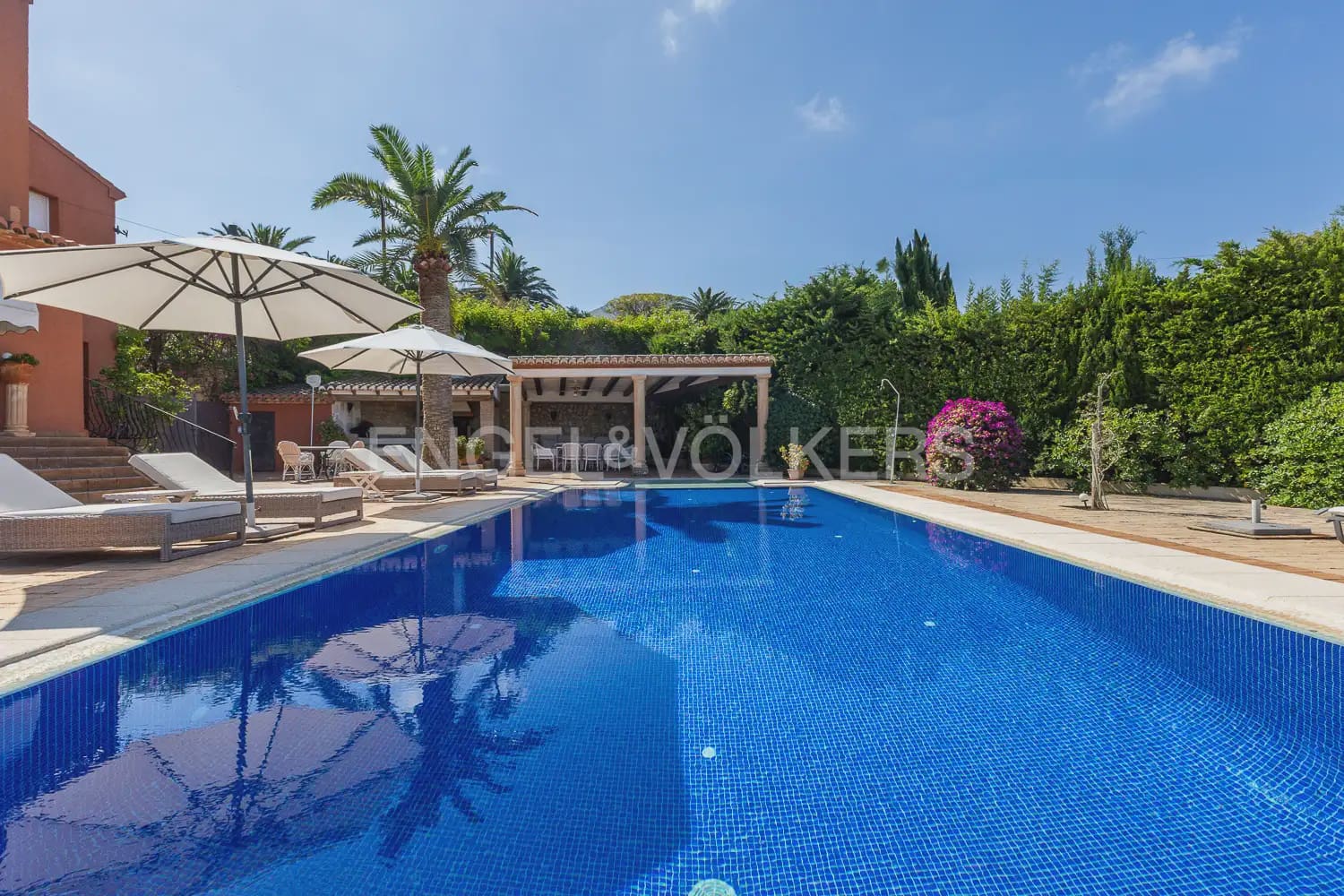 6 soverom Villa til leie i Javea / Xabia med svømmebasseng garasje - € 25 500 (Ref: 9911793)
