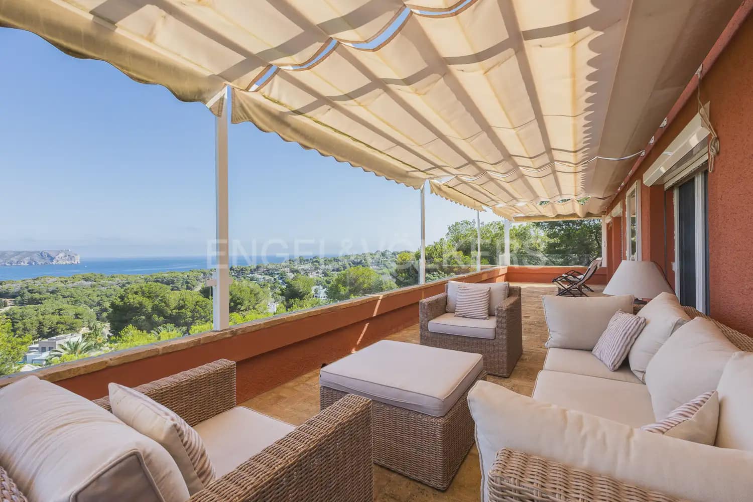 6 soverom Villa til leie i Javea / Xabia med svømmebasseng garasje - € 25 500 (Ref: 9911793)