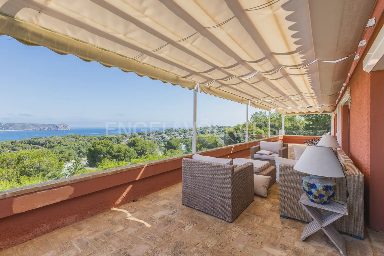 6 soverom Villa til leie i Javea / Xabia med svømmebasseng garasje - € 25 500 (Ref: 9911793)
