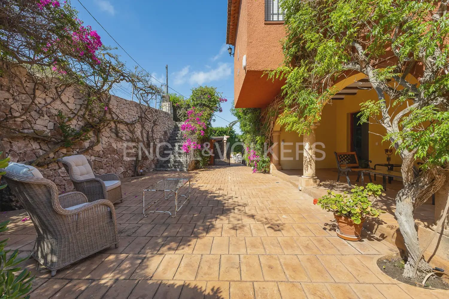 6 soverom Villa til leie i Javea / Xabia med svømmebasseng garasje - € 25 500 (Ref: 9911793)
