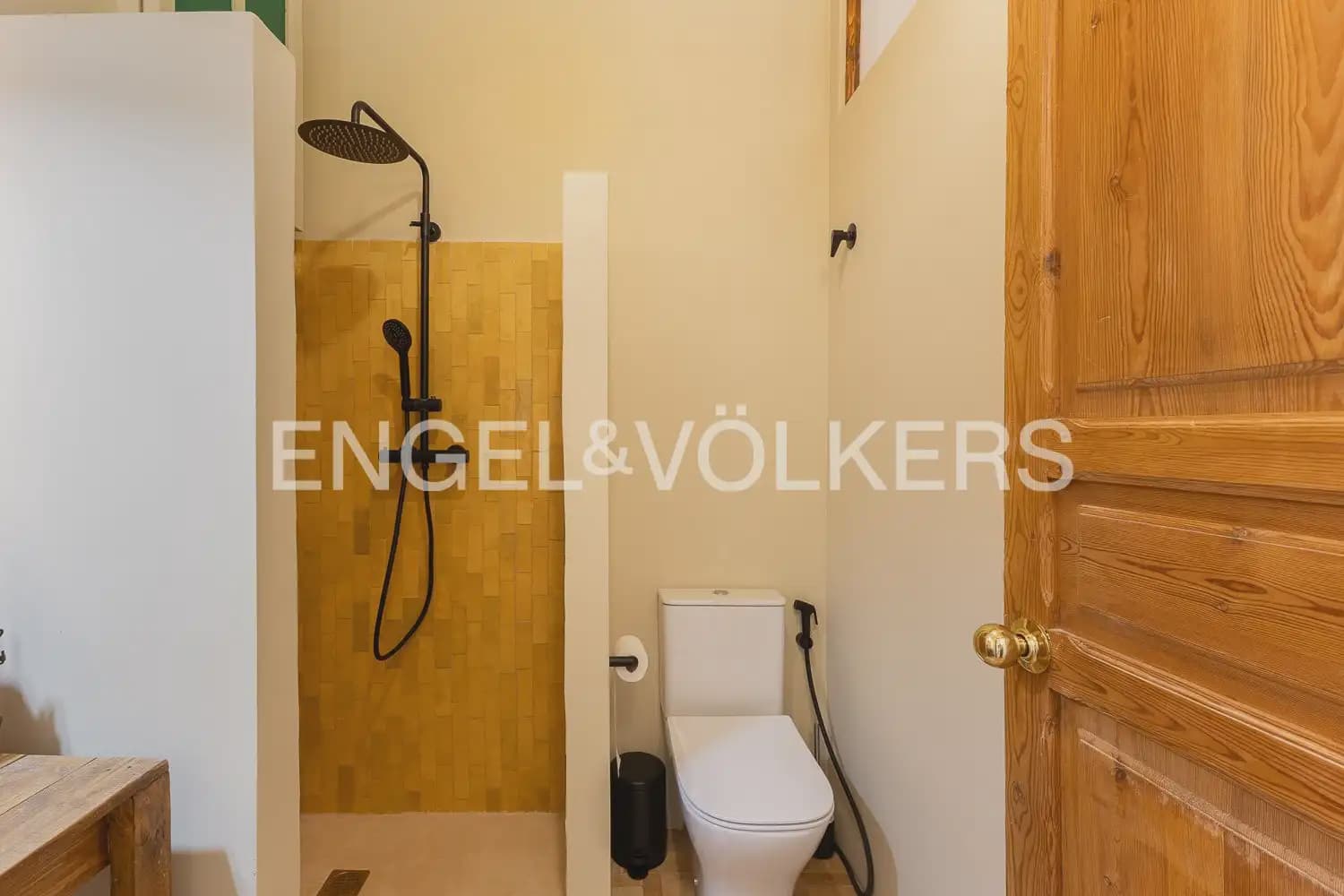 1 Zimmer Wohnung zu vermieten in Valencia Stadt - 1.150 € (Ref: 9912206)