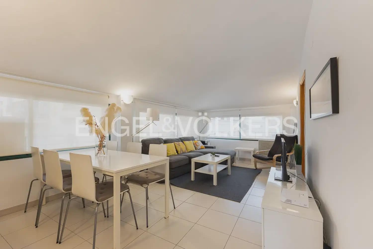 2 makuuhuone Asunto vuokrattavana paikassa Valencia kaupunki mukana 
autotalli - 1 500 € (Ref: 9912207)