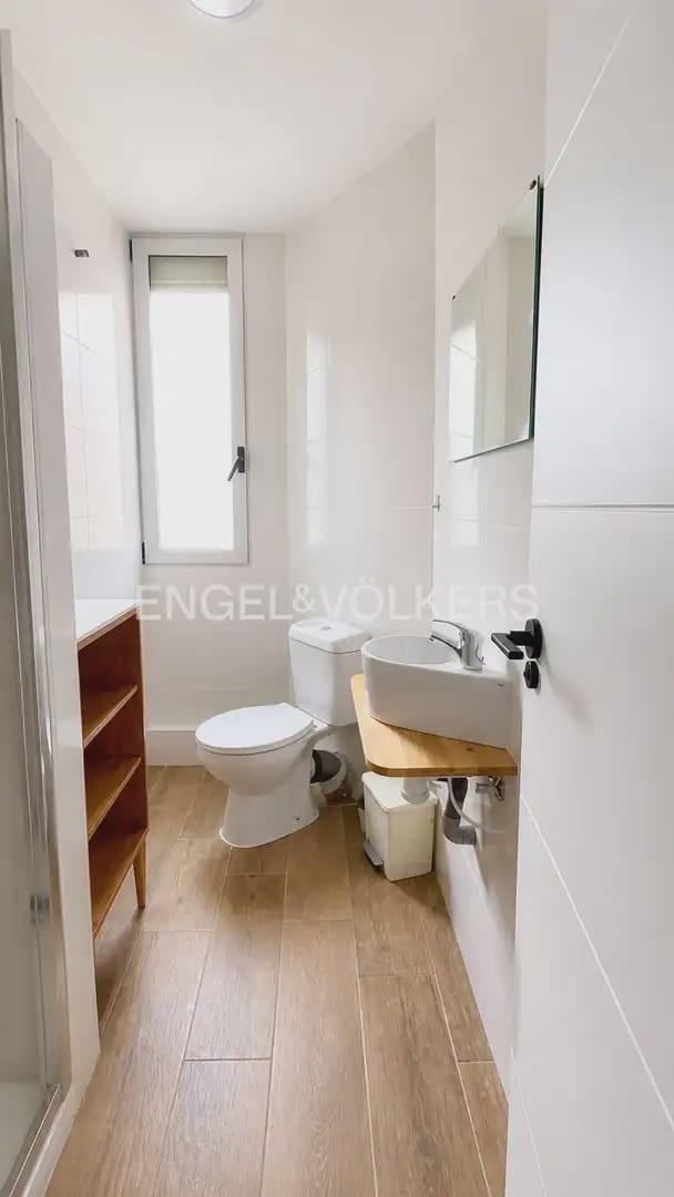 5 makuuhuone Asunto vuokrattavana paikassa Valencia kaupunki - 1 800 € (Ref: 9912281)