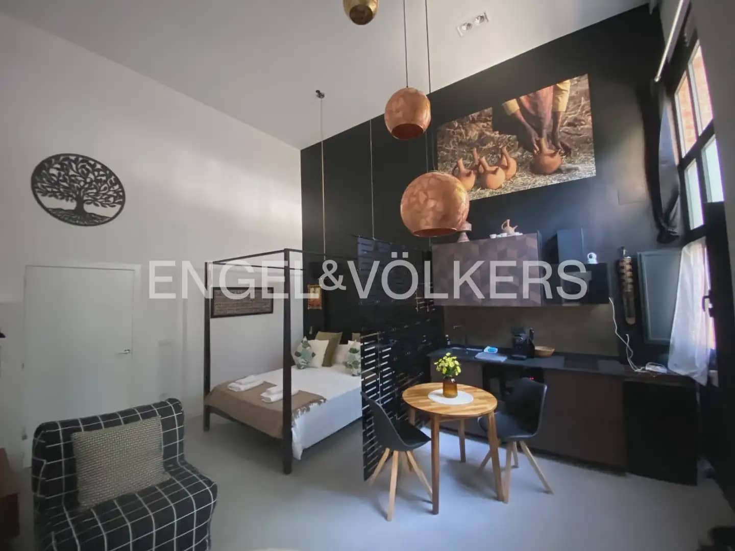 1 slaapkamer Flat te huur in Valencia stad - € 1.000 (Ref: 9912283)