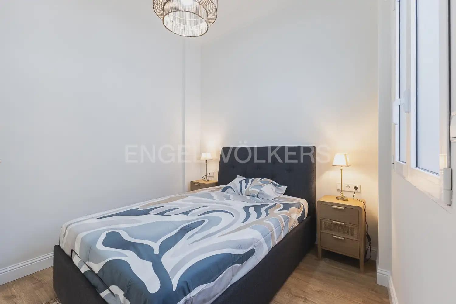 4 bedroom Flat for rent in Valencia city - € 3,200 (Ref: 9912284)