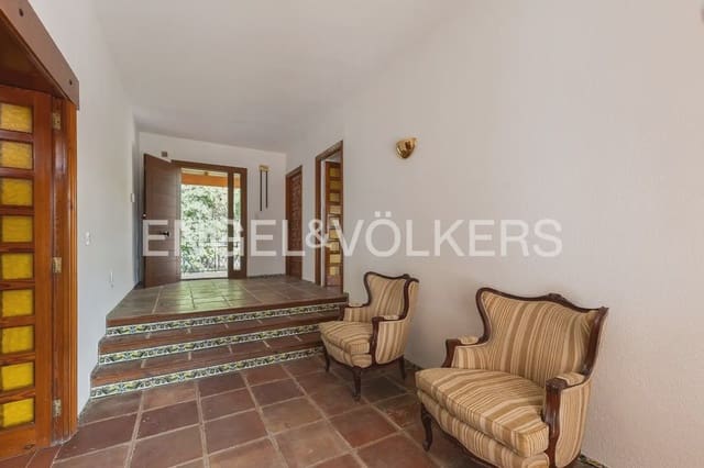 4 slaapkamer Villa te huur in La Cañada, Paterna met zwembad garage - € 3.895 (Ref: 9913679)