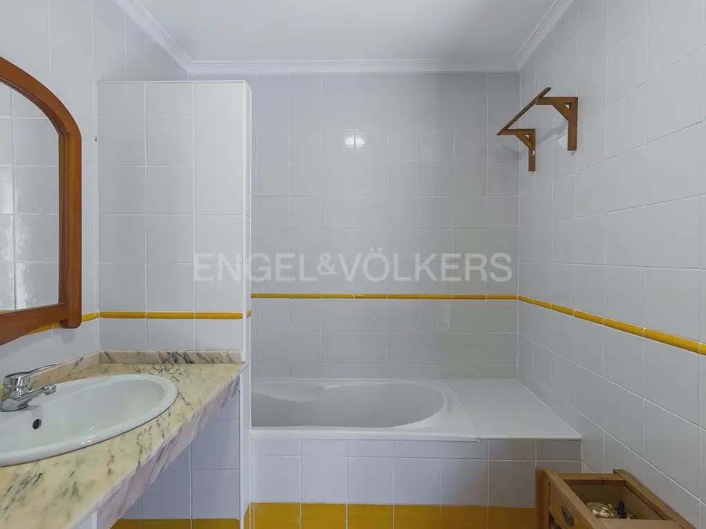 2 slaapkamer Flat te huur in Valencia stad - € 1.450 (Ref: 9914027)